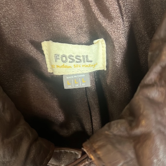 FOSSIL women’s Leather Trucker Jacket - Picture 2 of 6